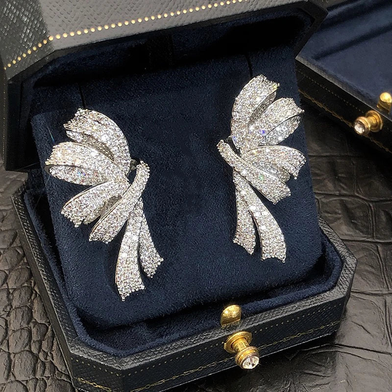 Huitan Aesthetic Women Bow Design Drop Earrings Full Shining CZ Elegant Wedding Engagement Accessories Trendy Jewelry for Party