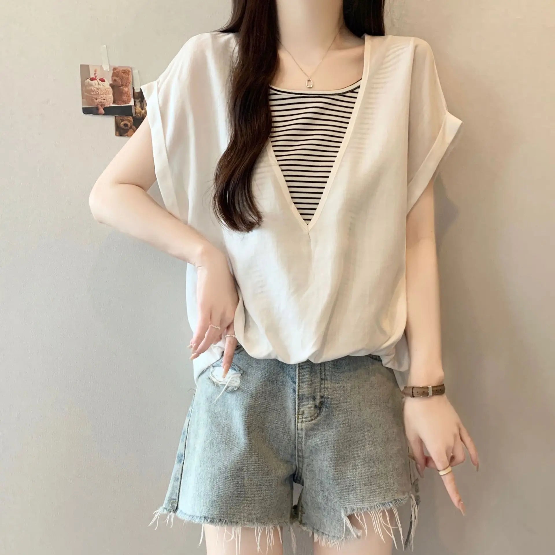 Summer Plus Size Women's Hot-selling Contrast Color Striped Loose Hiding Flesh Slimming Round Neck Short Sleeve T-shirt