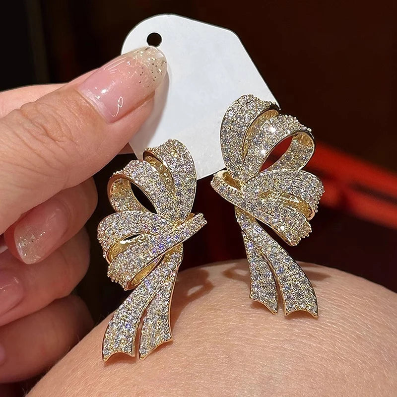 Huitan Aesthetic Women Bow Design Drop Earrings Full Shining CZ Elegant Wedding Engagement Accessories Trendy Jewelry for Party